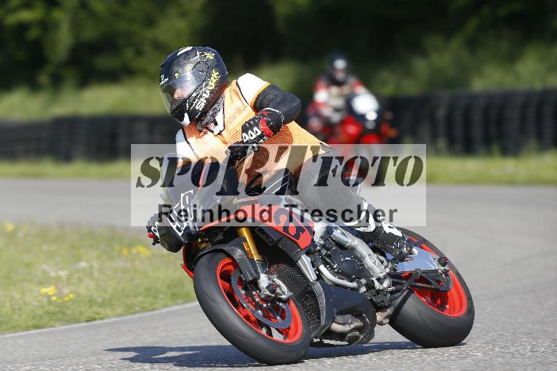 /Archiv-2025/11 29.04.2025 PROMAX ADR/Gruppe gruen/98